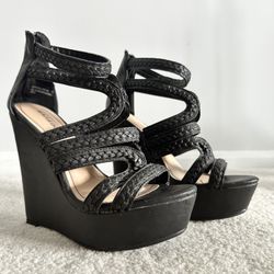 Bamboo Black Pleather Wedges with Braided Straps Sz. 7