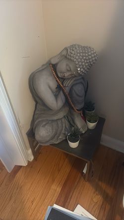 Buddha statue
