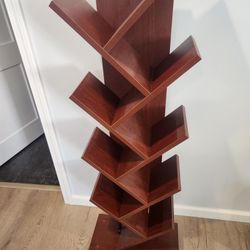 Bookshelf 