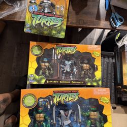 Tmnt Playmates Shredders Revenge And Turtle Takedown Set And Shredder