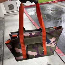 Medium Dog Tote Camo And Orange