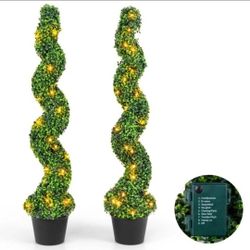 Set of 2 Artificial Lightup Topiary Boxwood Trees