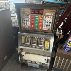 Bally Quarter Slot Machine 