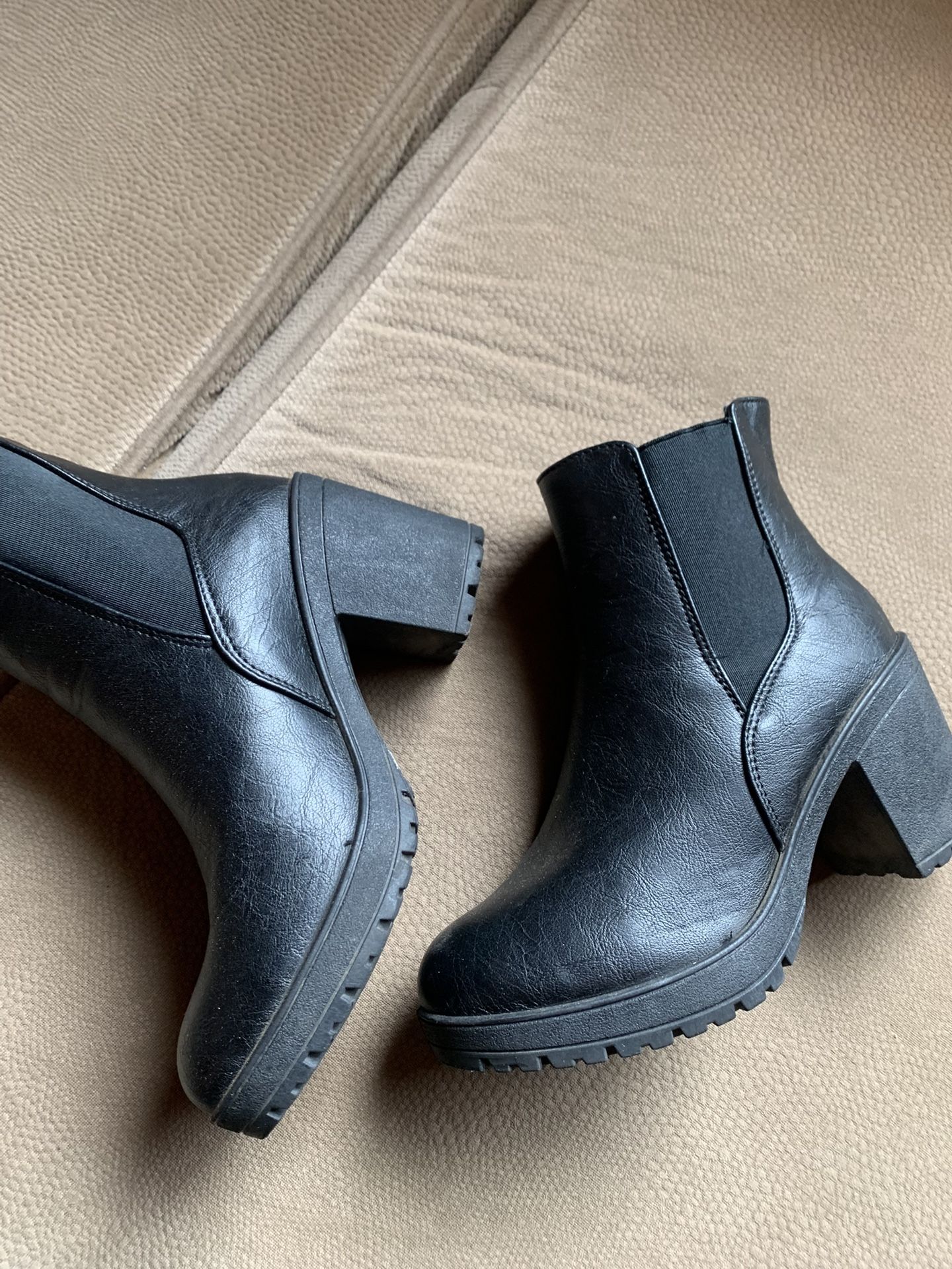 Botines Size 6 