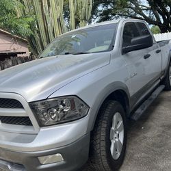 Dodge Ram 2009 5.7