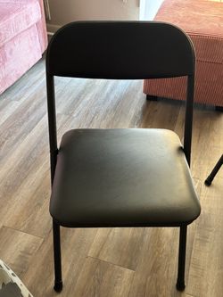 2 chairs $10