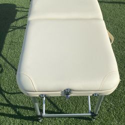 Massage Table 