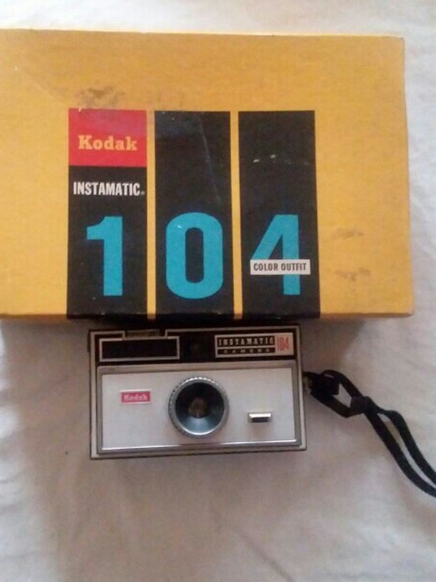 Kodak instamatic 104