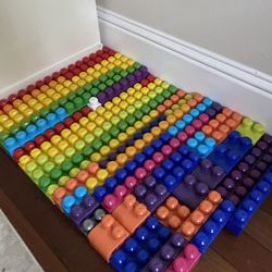 209 MEGA BLOKS Building Blocks For Kids