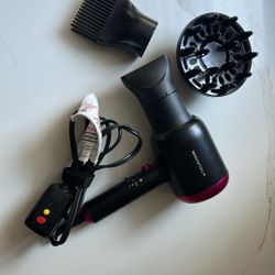 Blow Dryer With Accessories 