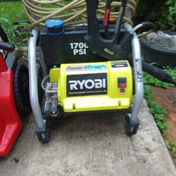 Moving Sale Garage Tools Cleanout. 