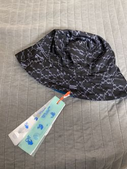 Off-White Reversible Bucket Hat
