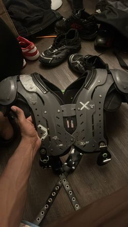 Xtec shoulder pads