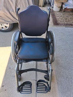 Invacare aexo x wheel chair