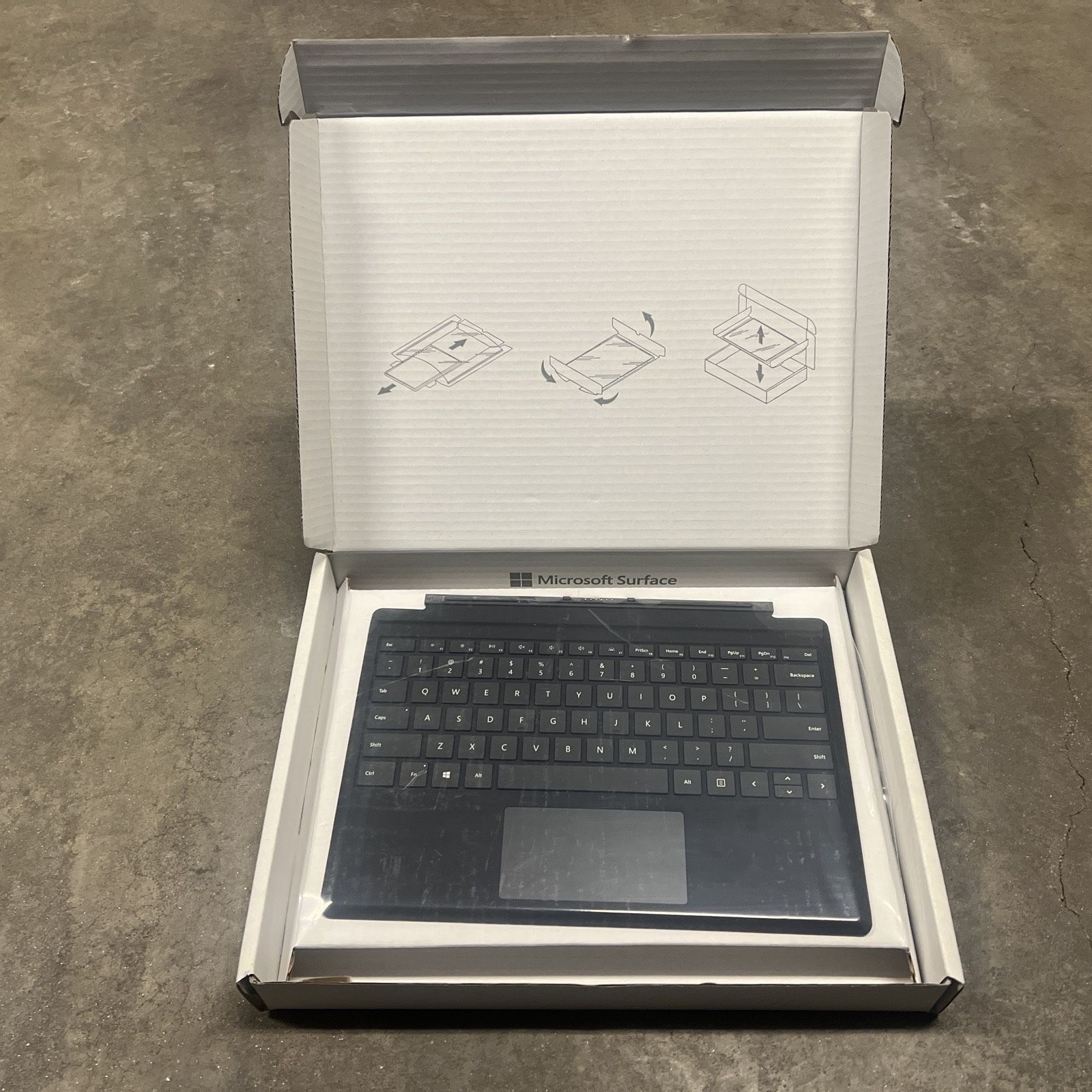 Microsoft Surface Pro OEM Type Cover Keyboard 1725 FUN-00001 New Open