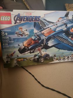 LEGO Avengers Ultimate Quinjet