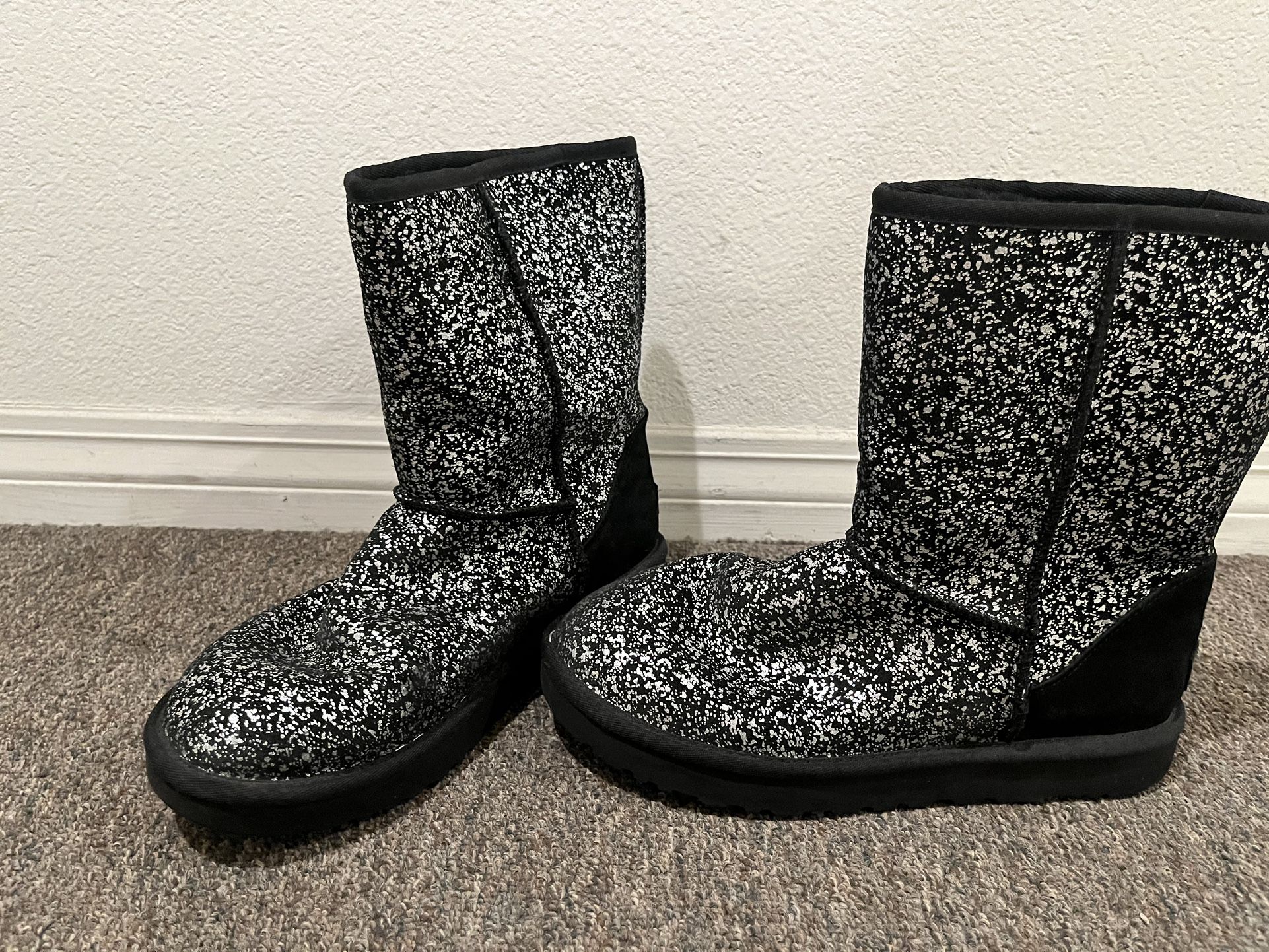 UGG Size 10