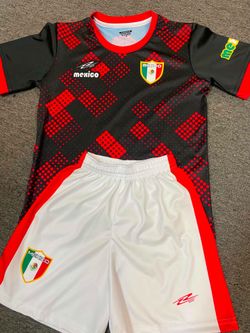 Uniforme para niño y adulto