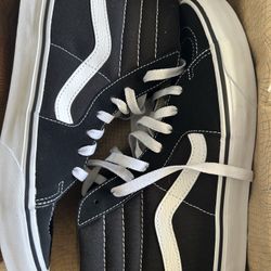 9.5 Men  Vans 