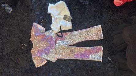 Girl Clothes