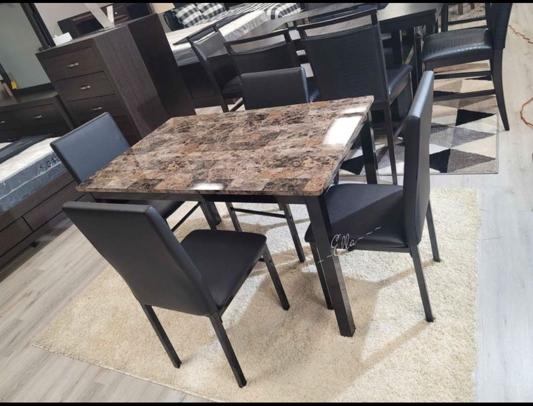 Tempe Dining Set $10 Down Payment And Financing Available
