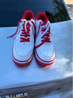 Nike Air Force’s hello