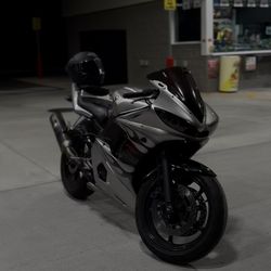 2004 Yamaha R6