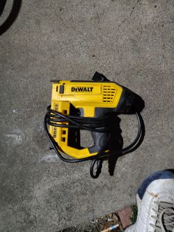 Dewalt