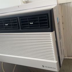 10000 Btu Ac Unit Like New New AC Cold 
