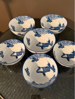 LOT OF 6 CHENG’S BLUE & WHITE FISH PATTERNED RICE BOWLS 3 ARE 5.75” & 3 ARE 6.75”