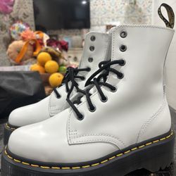 Dr Martens Jadon platform white boots