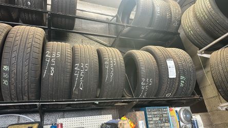 235/45/18 Used Michilen Tire Set 
