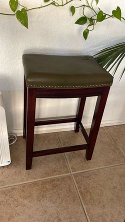 Saddle Bar Stool with Nailhead Trim