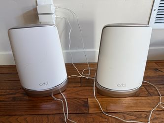 Orbi 960 WiFi 6E Mesh System - Router + Satellite