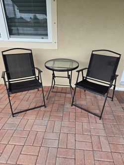 Foldable Table and Chairs