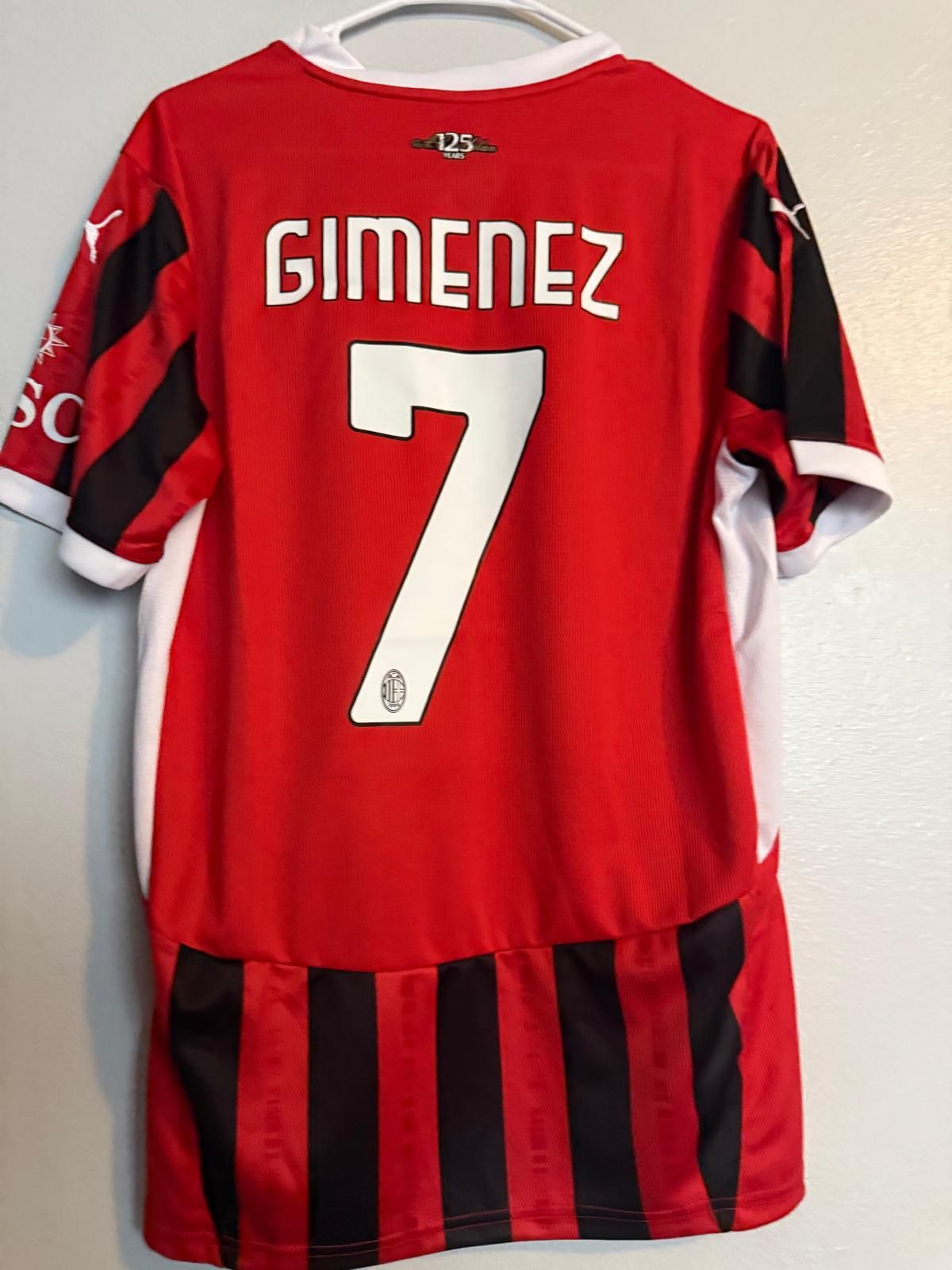 Santiago Gimenez 7 AC Milan 2024-25 Home Men Jersey – Red Black Size: Large