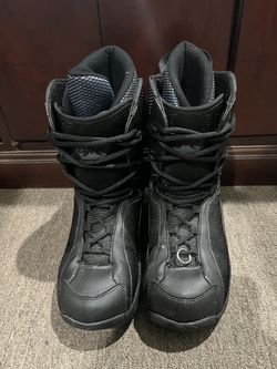 Lamar Size 9 Snow Board Boots