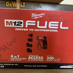 Milwaukee M12 FUEL 12V Lithium-Ion Brushless Cordless 4-in-1 Installation 3/8 in. Drill Driver Kit with 4-Tool Heads