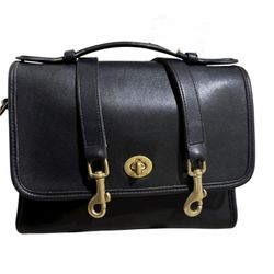 Coach Vintage Court bag # 9870 authenticated 