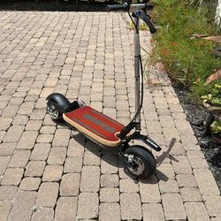 GO-PED ELECTRIC SCOOTER