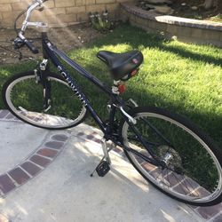 Men’s Schwinn Mountain Bike Lightweight Aluminum
