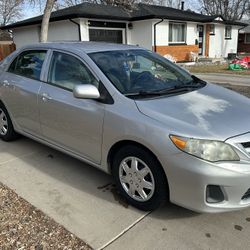 Toyota Corolla 2012 LE Silver- $5799 OBO