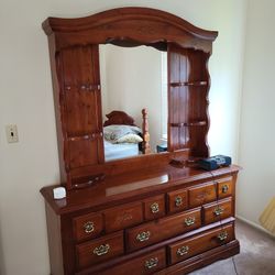 Dresser Armoir Desk Set