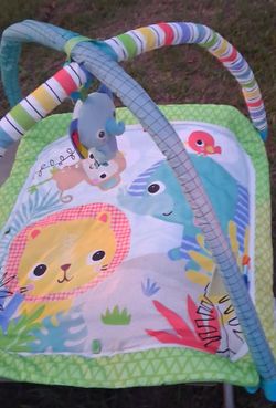 Bright Starts Safari Playmat