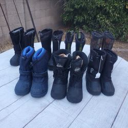 Boys Snow Boots Youth Size 1 (See Description)