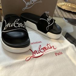 Christian Louboutin Flats