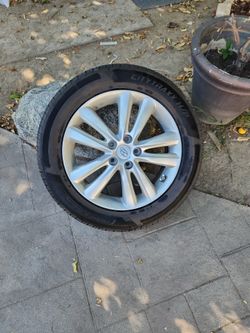 Rines Y LLANTAS PARA Huydai Y Kia 235 55 18
