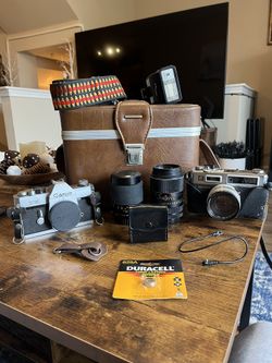 Vintage Cameras And Accessories 