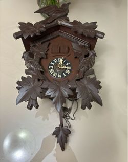 Vintage Black Forest cuckoo clock- For Parts!!