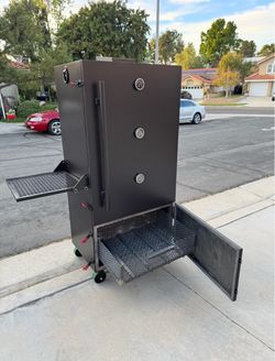 Custom Vertical Smokers